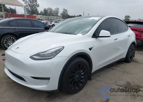 2021 Tesla Model Y Long Range Dual Motor All-Wheel Drive from USA, damaged, VIN 5YJYGDEE1MF146540